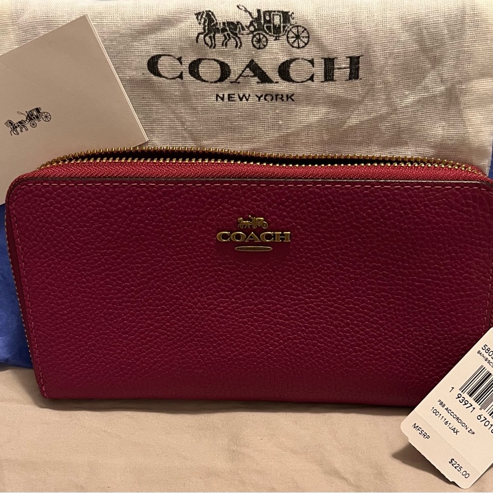 Coach Leather Accordian Zip Wallet ~ (58059) - NWT